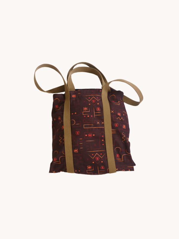 Conversation print tote bag